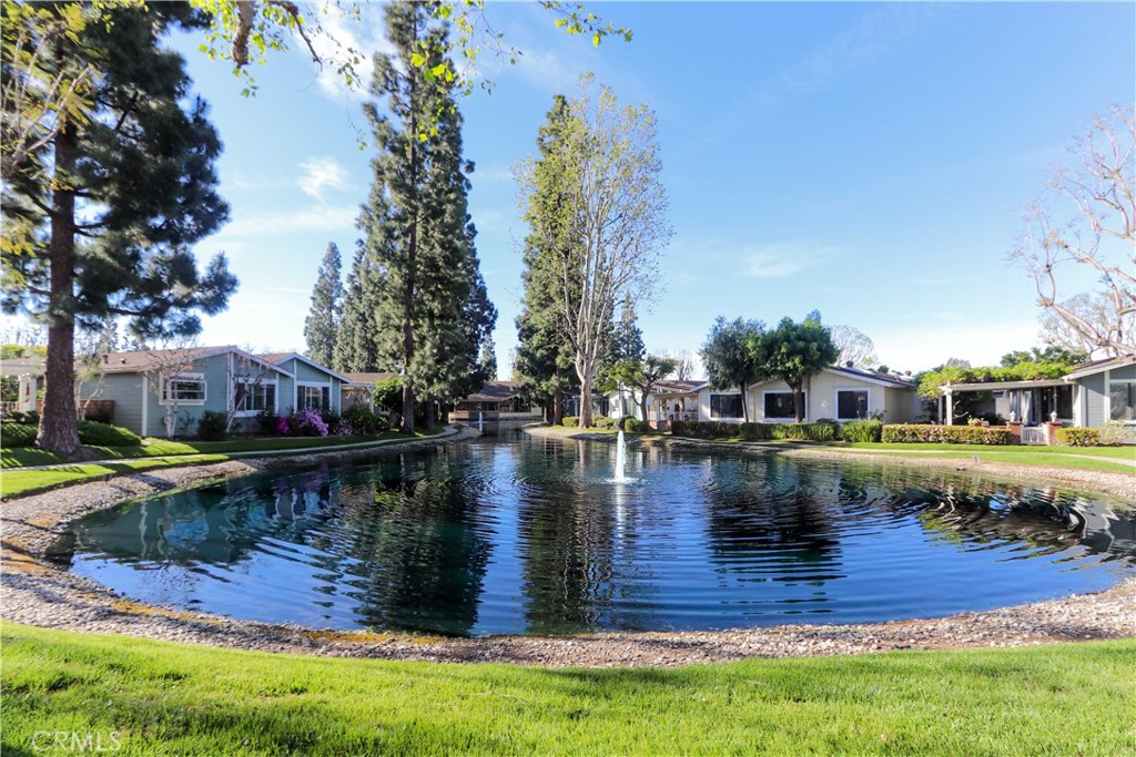 2528 Park LAKE 108, Santa Ana CA 92705 - photo 2