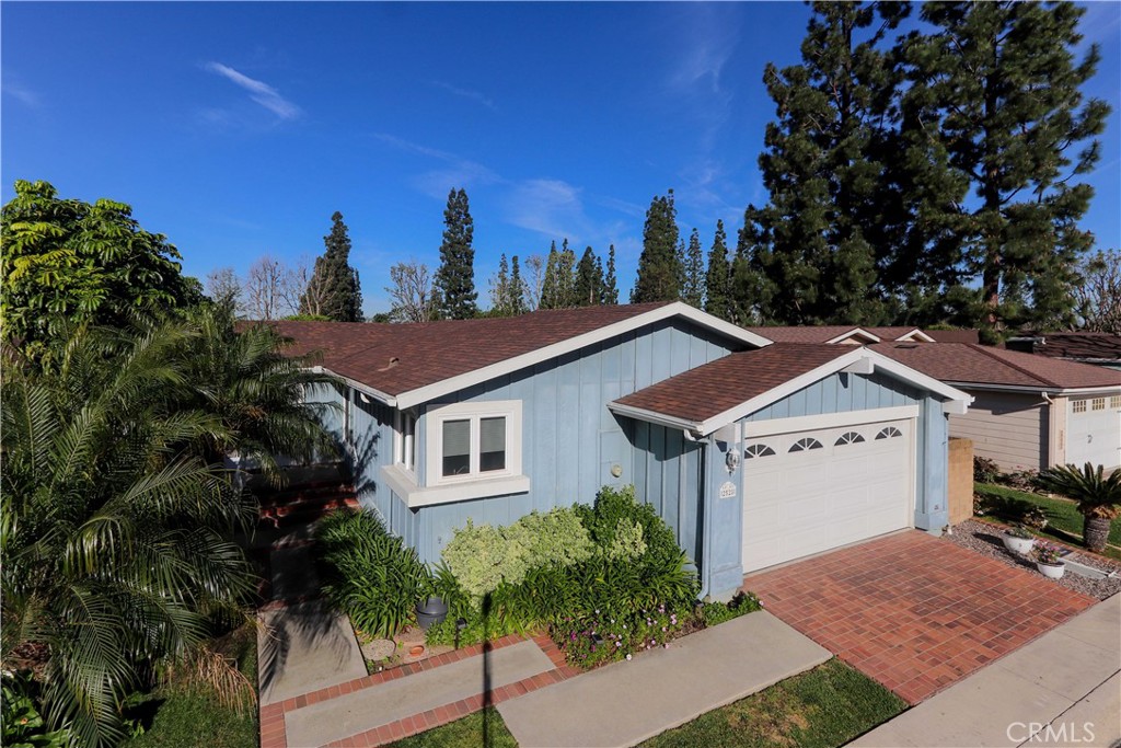 2528 Park LAKE 108, Santa Ana CA 92705 - photo 4