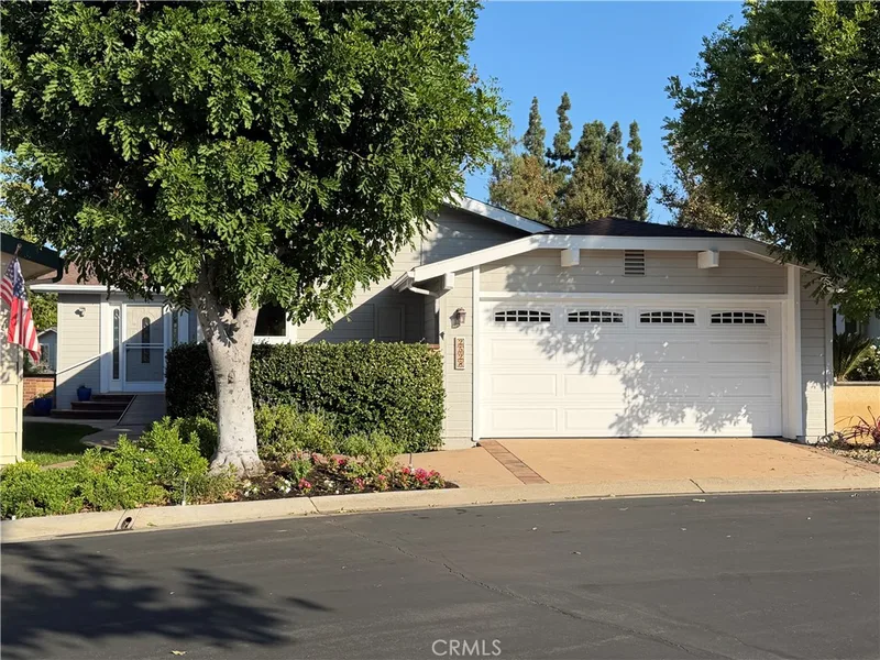 2528 Shadow Lake 130, Santa Ana, CA 92705