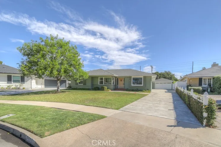 2531 Poinsettia Street, Santa Ana