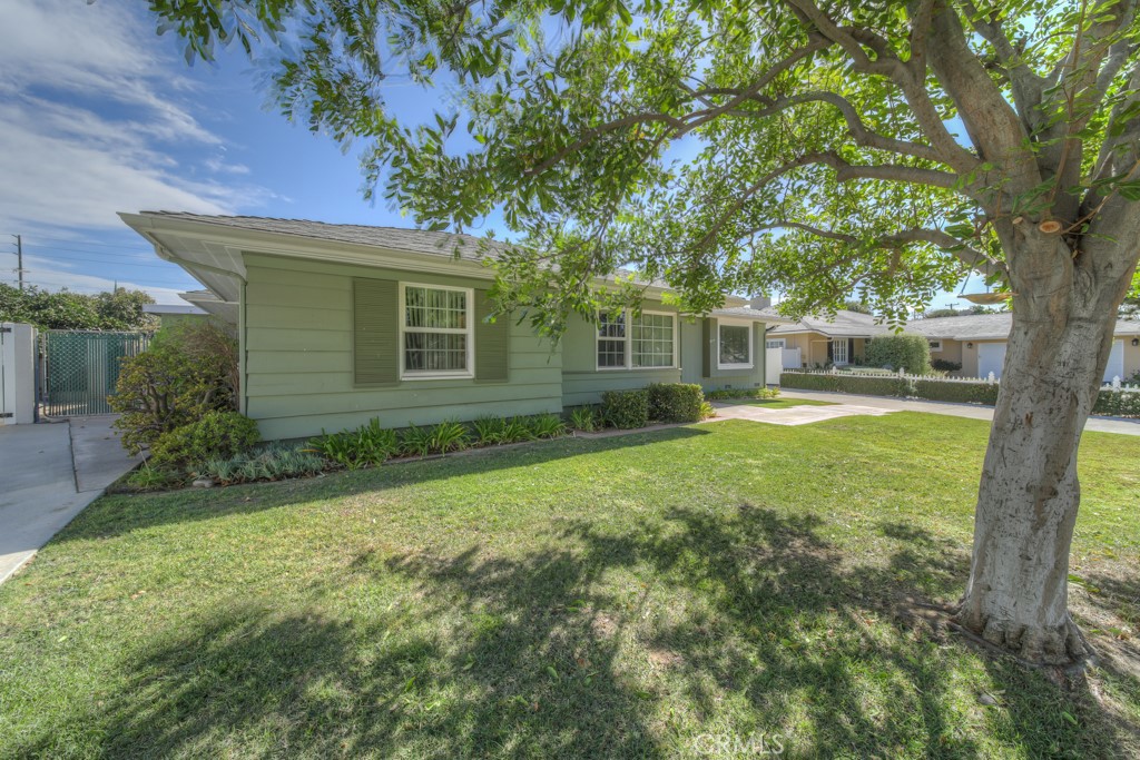 2531 Poinsettia Street, Santa Ana CA 92706 - photo 4
