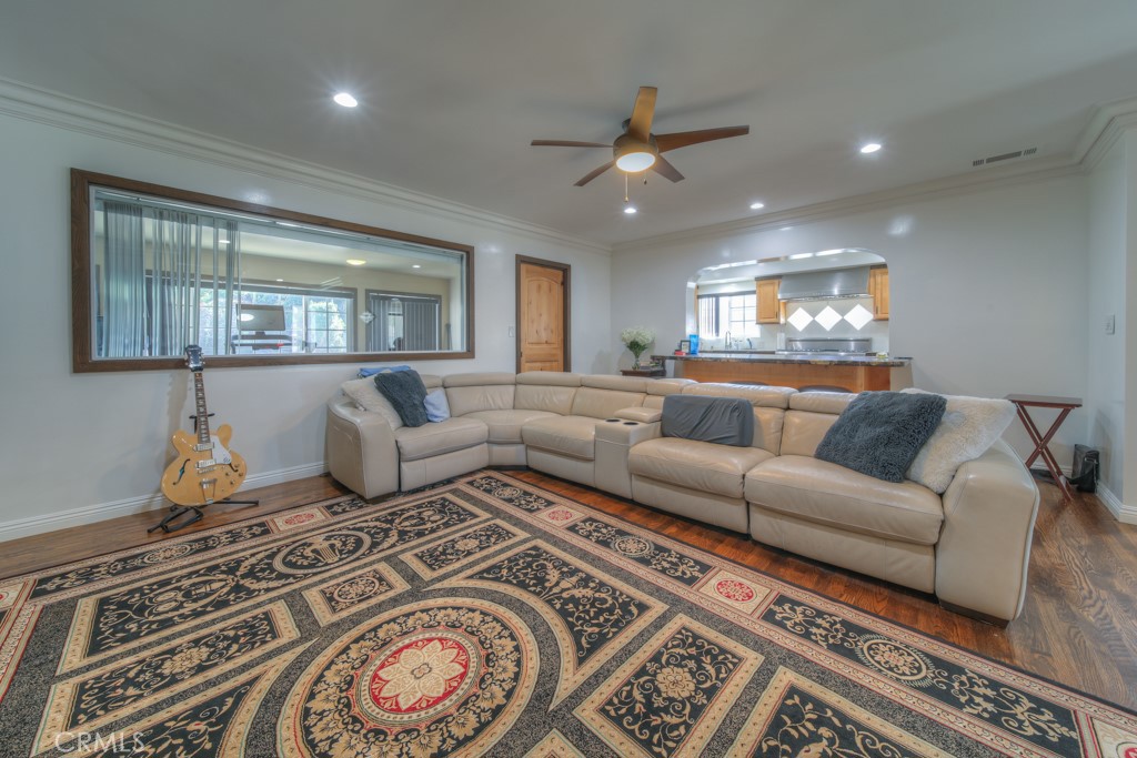 2531 Poinsettia Street, Santa Ana CA 92706 - photo 29