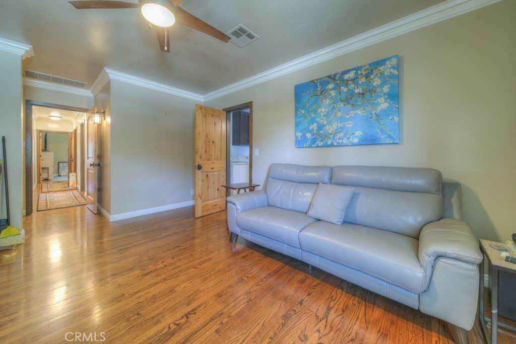 2531 Poinsettia Street, Santa Ana CA 92706 - photo 47