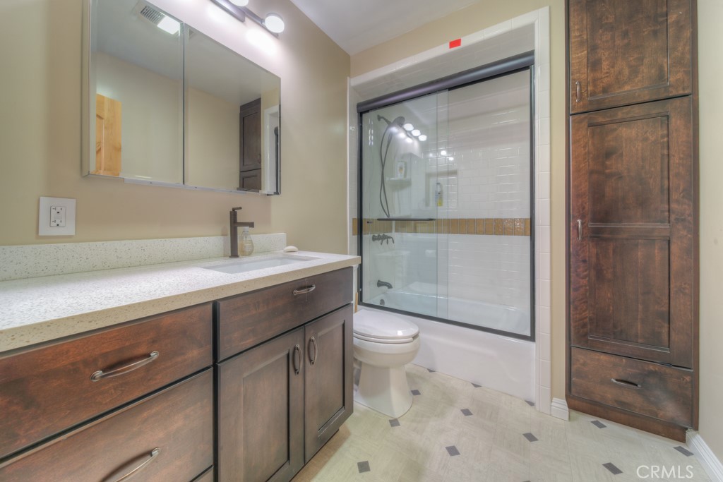 2531 Poinsettia Street, Santa Ana CA 92706 - photo 49