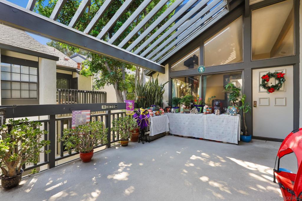 2532 W Macarthur Blvd B, Santa Ana CA 92704 - photo 1