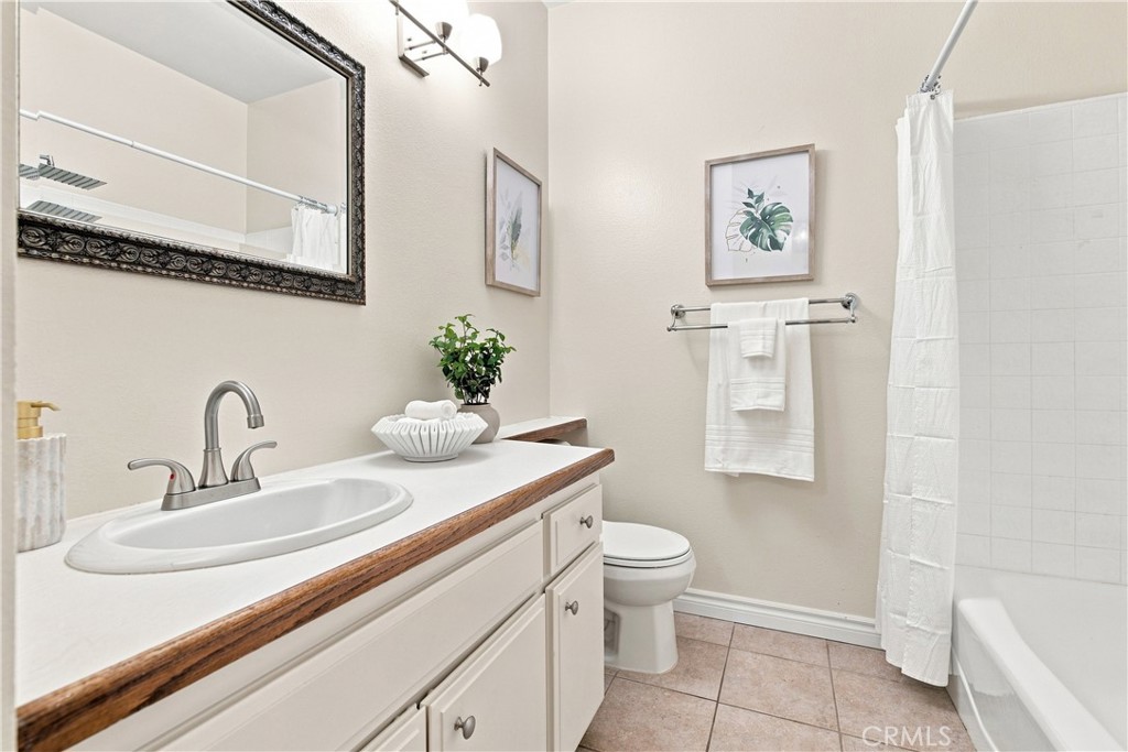 2538 W Macarthur, Santa Ana CA 92704 - photo 22
