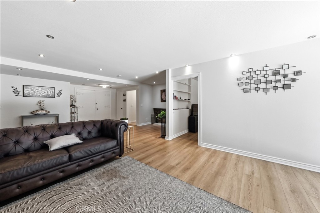 2542 N Pacific, Santa Ana CA 92706 - photo 12