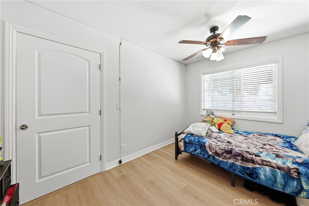 2542 N Pacific, Santa Ana CA 92706 - photo 13