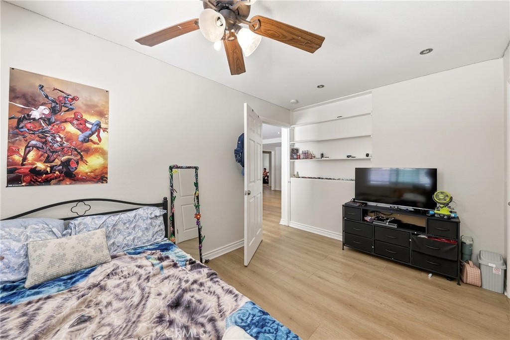 2542 N Pacific, Santa Ana CA 92706 - photo 14