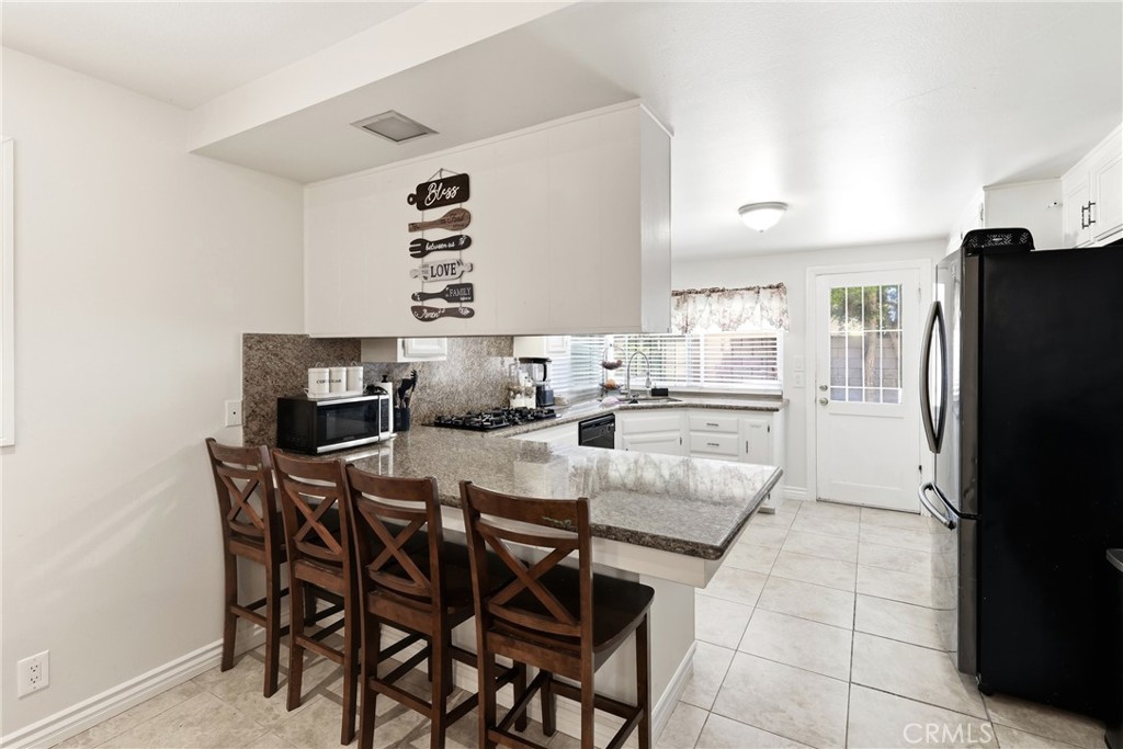 2542 N Pacific, Santa Ana CA 92706 - photo 18