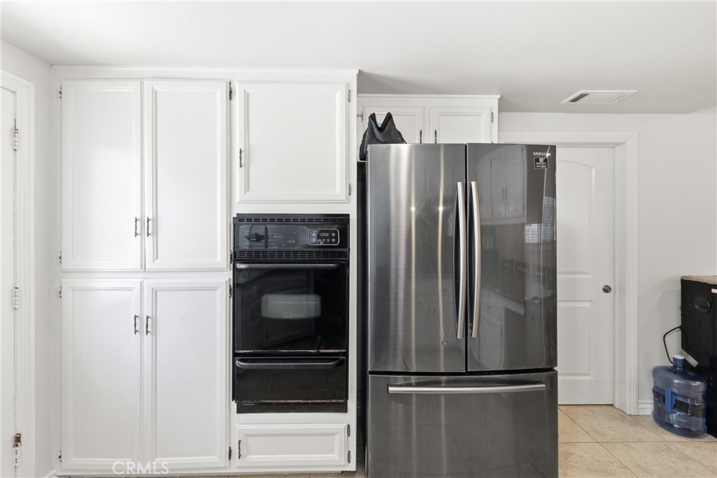 2542 N Pacific, Santa Ana CA 92706 - photo 22