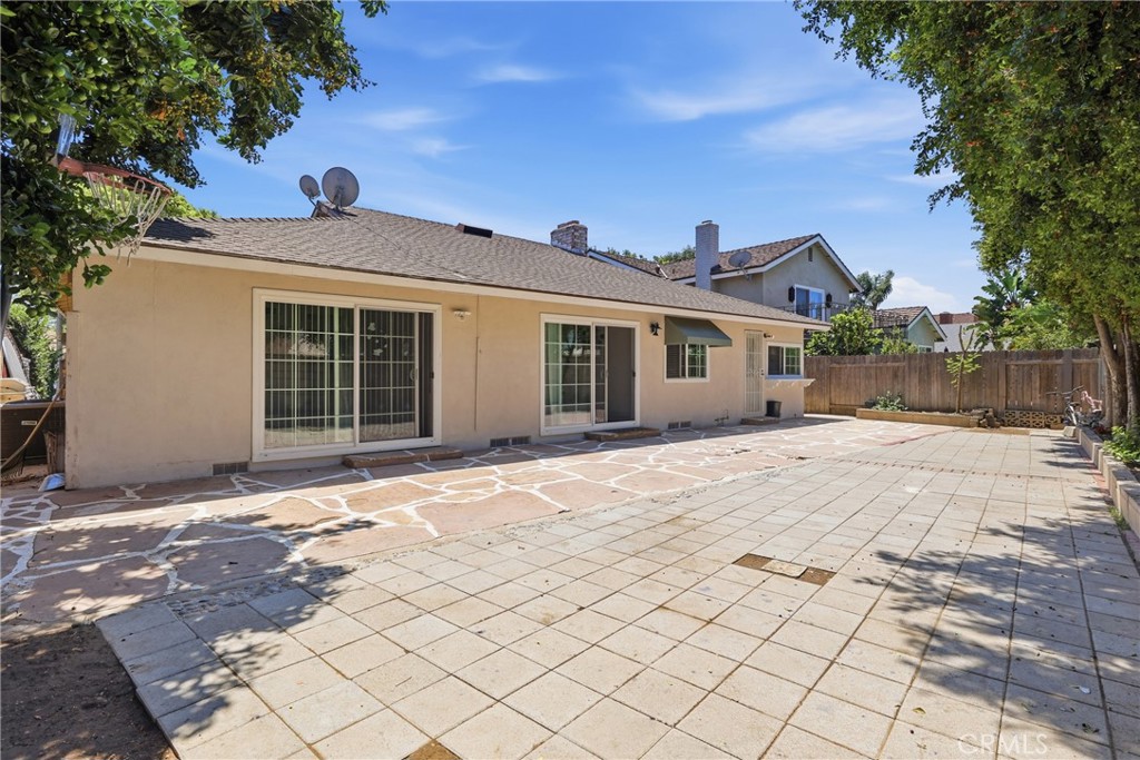 2542 N Pacific, Santa Ana CA 92706 - photo 39