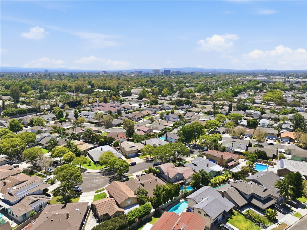 2542 N Pacific, Santa Ana CA 92706 - photo 44