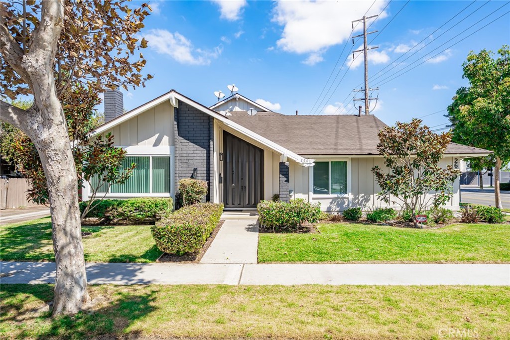 2601 W Juniper, Santa Ana CA 92704 - photo 1