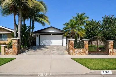 2606 S Poplar St, Santa Ana