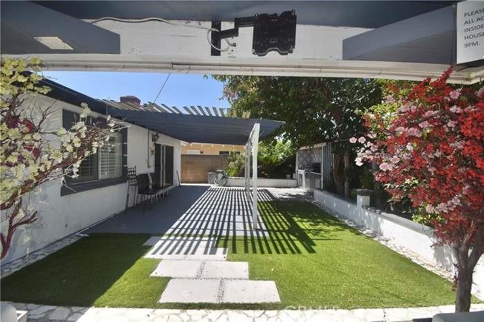 2606 S Poplar St, Santa Ana CA 92704 - photo 4