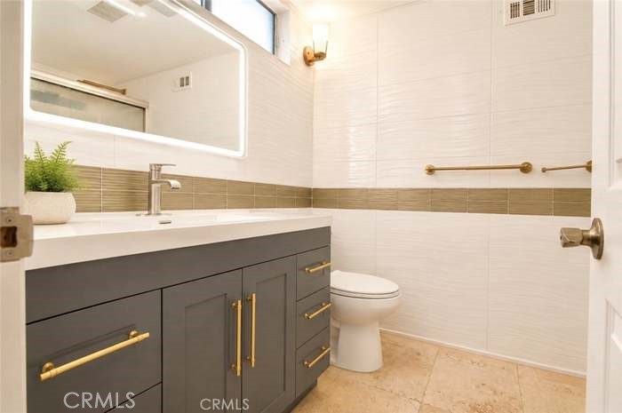 2606 S Poplar St, Santa Ana CA 92704 - photo 27
