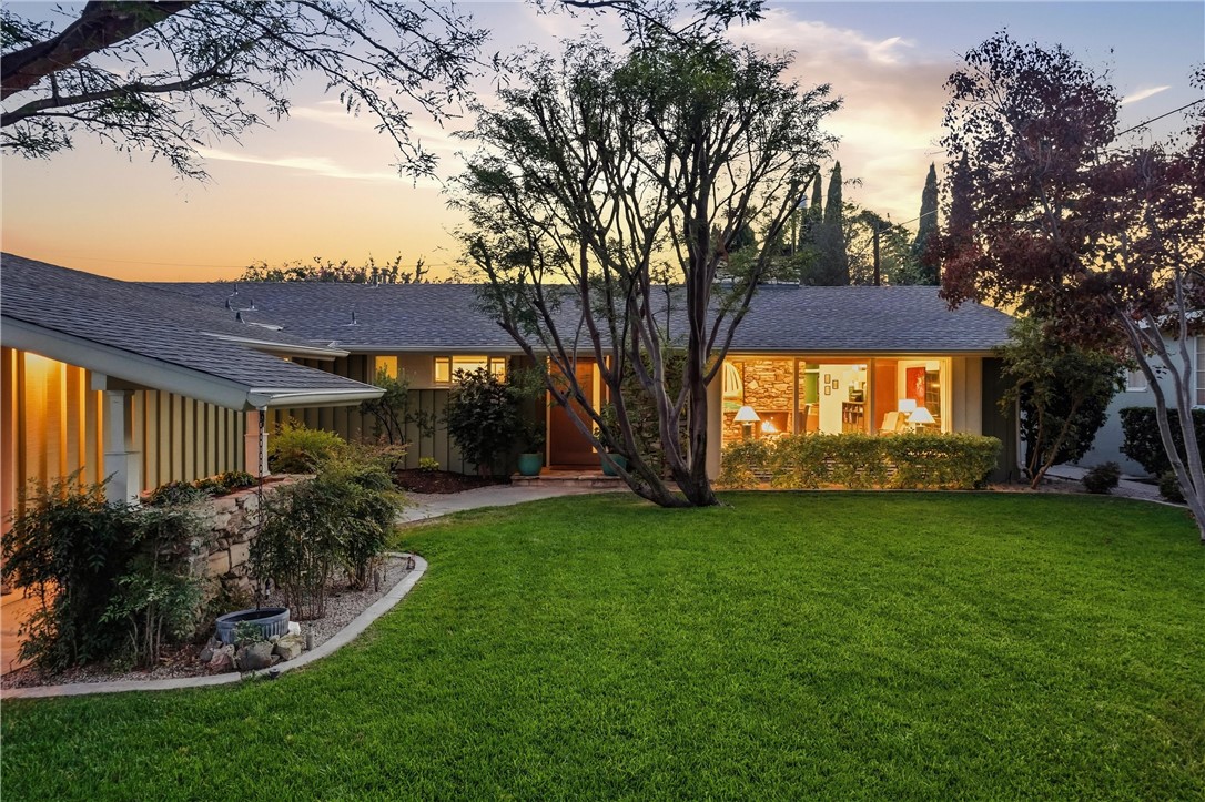 Welcome to 2612 N. Louise. The pictures are great but seeing this home in person is even better! - 2612 N Louise Street, Santa Ana CA 92706 - photo 1