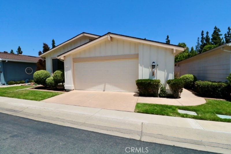 2613 Forest Lake 46, Santa Ana CA 92705 - photo 2