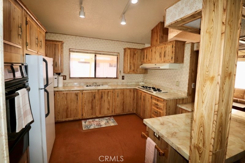 2613 Forest Lake 46, Santa Ana CA 92705 - photo 21