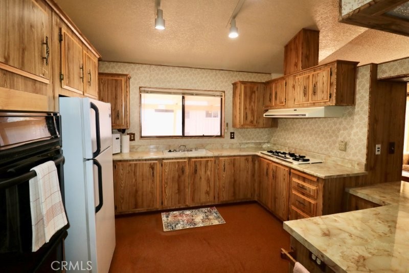 2613 Forest Lake 46, Santa Ana CA 92705 - photo 25