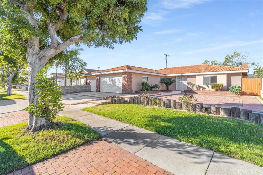 2618 S Pacific Avenue, Santa Ana CA 92704 - photo 1