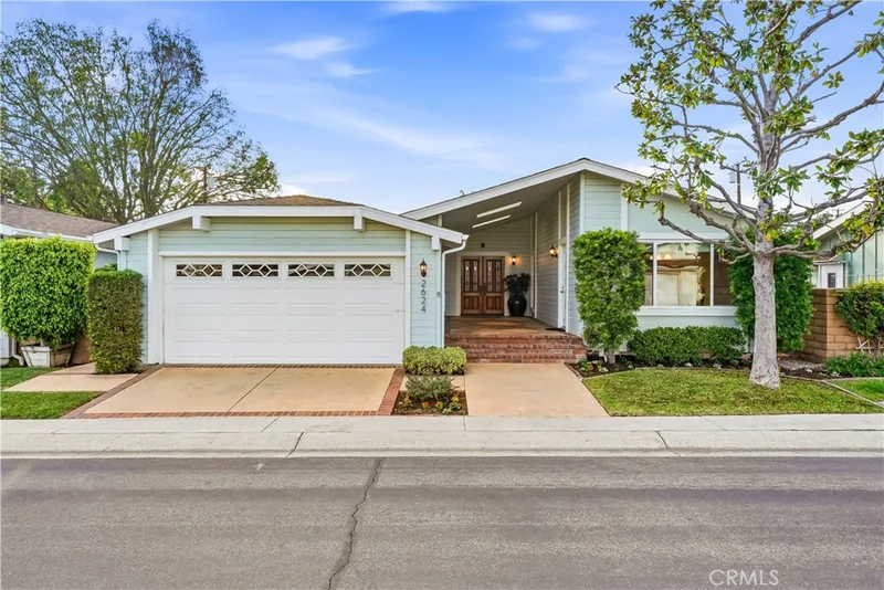 2624 Forest Lake 13, Santa Ana, CA 92705