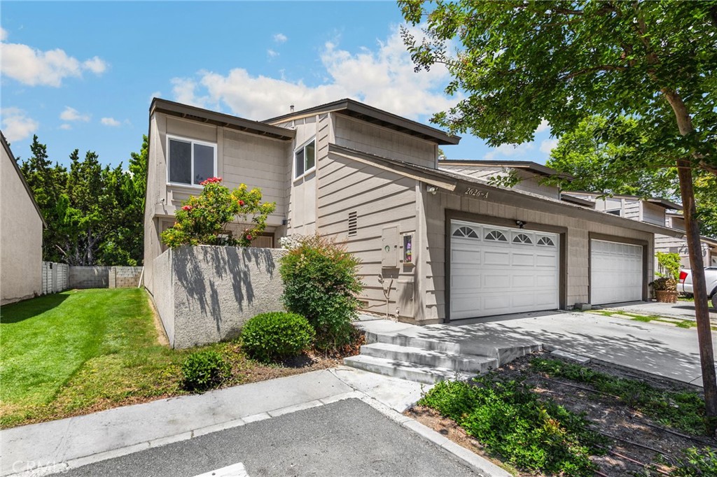 2626 N Tustin A, Santa Ana CA 92705 - photo 1