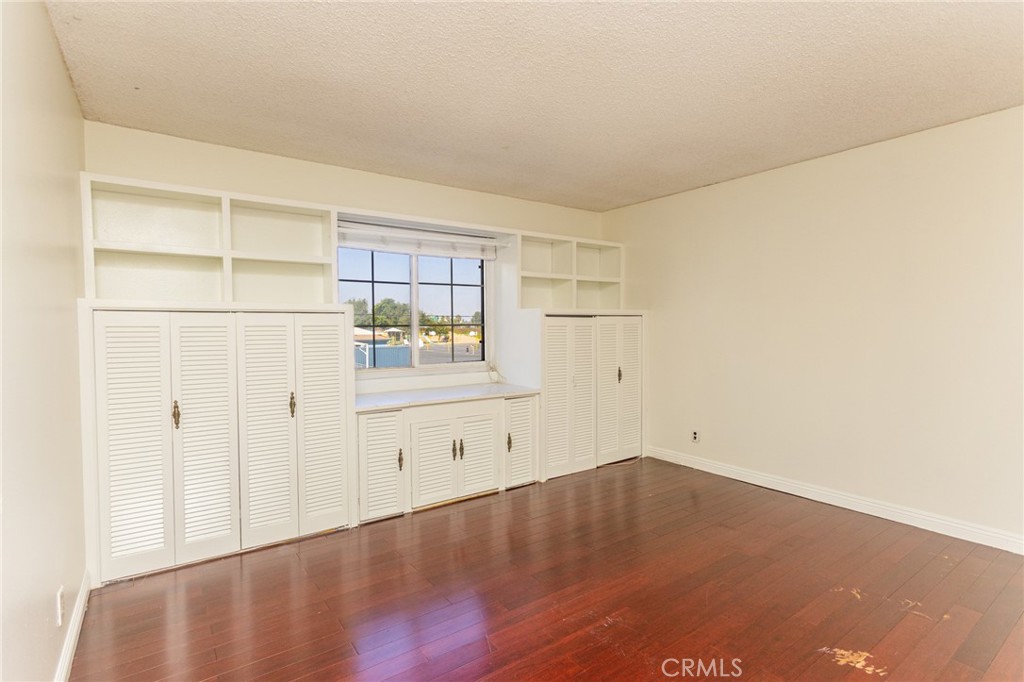 2714 N Linwood, Santa Ana CA 92705 - photo 9