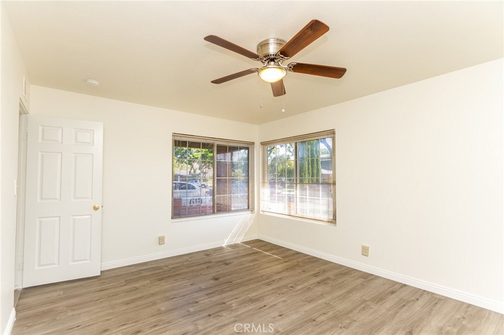 2714 N Linwood, Santa Ana CA 92705 - photo 18