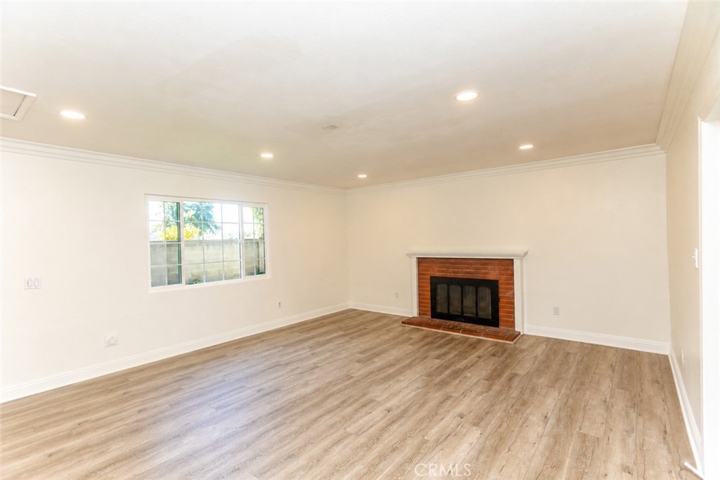 2714 N Linwood, Santa Ana CA 92705 - photo 20