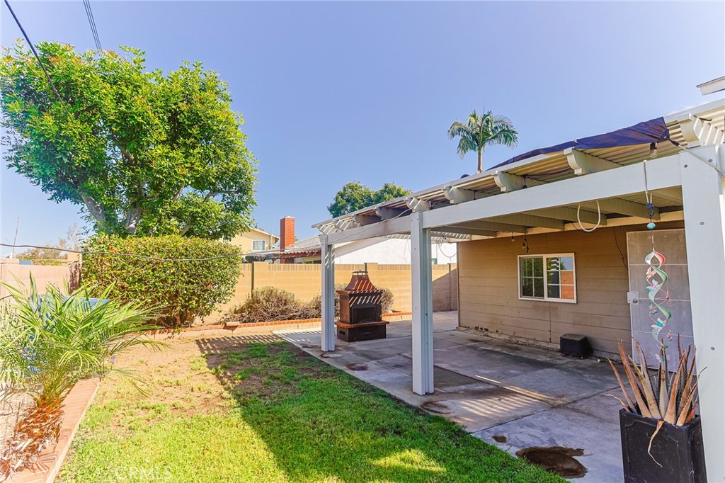 2714 N Linwood, Santa Ana CA 92705 - photo 30