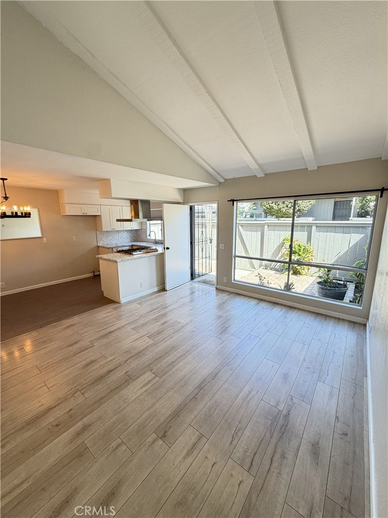 2720 W Segerstrom C, Santa Ana CA 92704 - photo 5