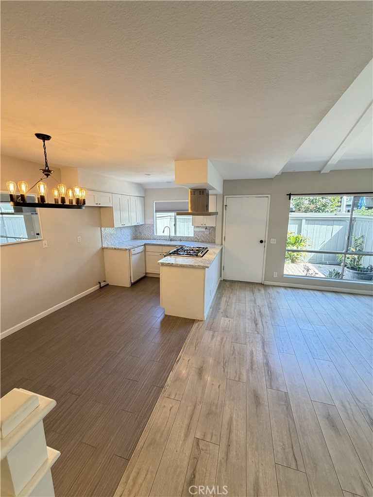 2720 W Segerstrom C, Santa Ana CA 92704 - photo 7