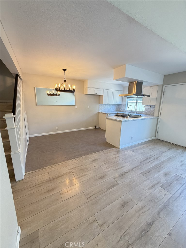 2720 W Segerstrom C, Santa Ana CA 92704 - photo 8