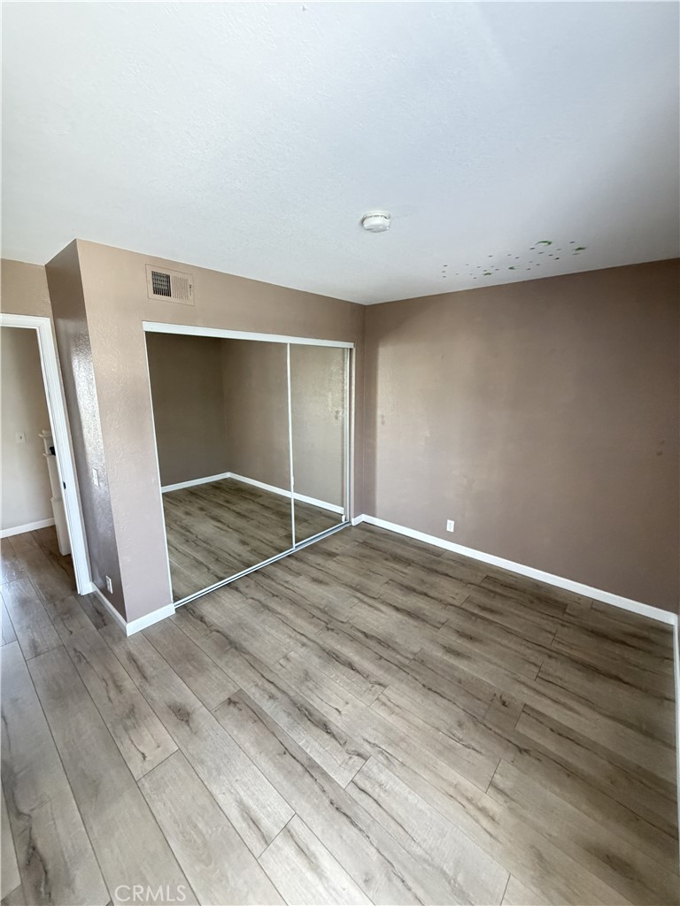 2720 W Segerstrom C, Santa Ana CA 92704 - photo 17