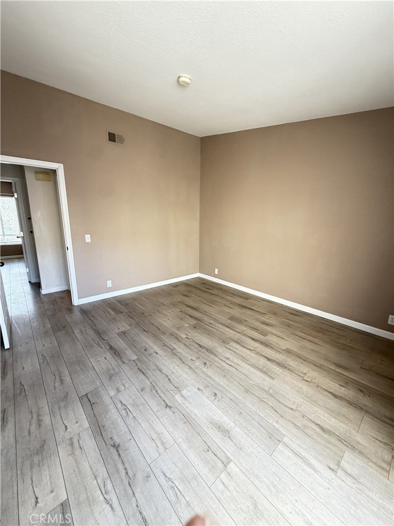 2720 W Segerstrom C, Santa Ana CA 92704 - photo 19
