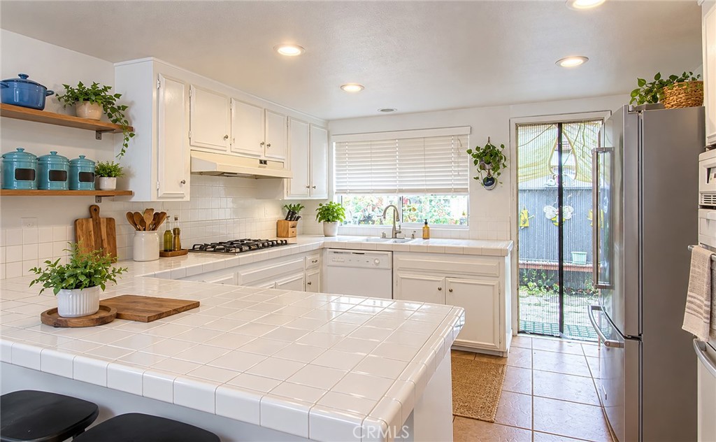 Unit 1 - Kitchen - Digitally Enhanced - 2731 W Orion Avenue, Santa Ana CA 92704 - photo 7