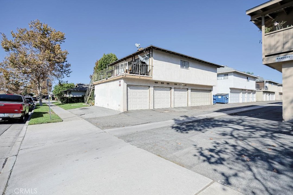 2732 W Orion, Santa Ana CA 92704 - photo 8