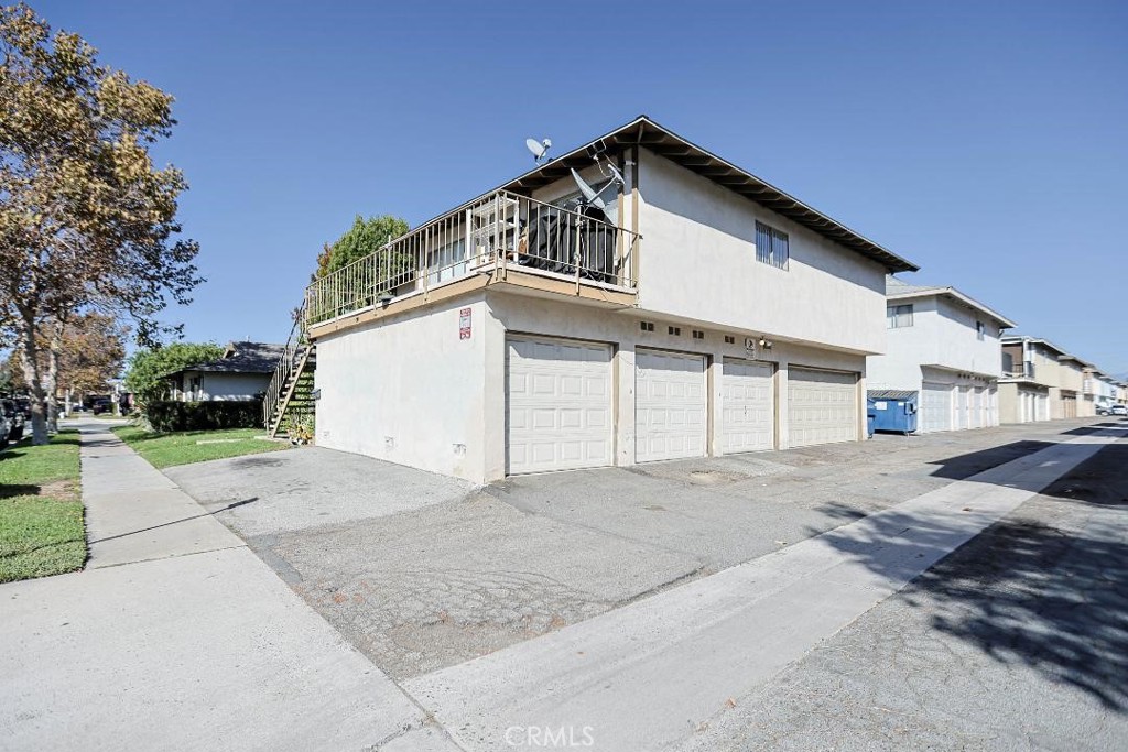2732 W Orion, Santa Ana CA 92704 - photo 9