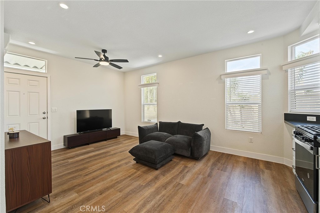 2767 W 1st Street 14, Santa Ana CA 92703 - photo 8