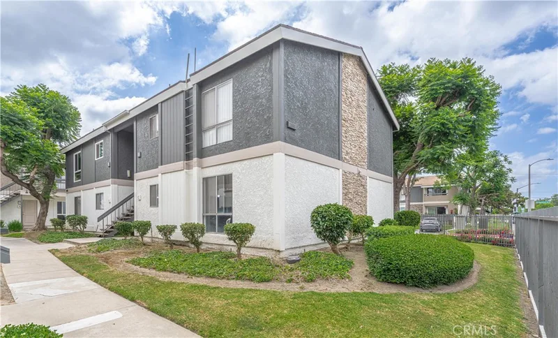 2803 S Fairview C, Santa Ana