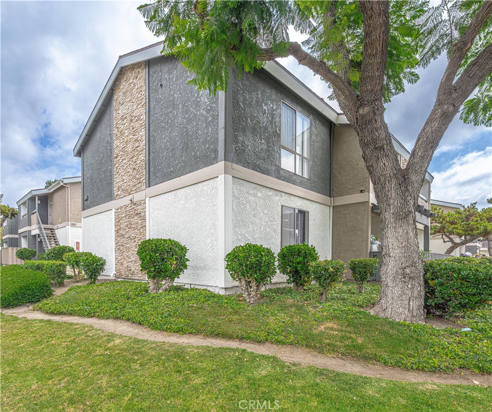 2803 S Fairview C, Santa Ana CA 92704 - photo 3