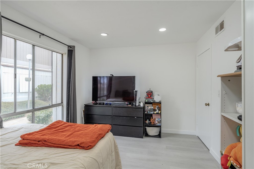 2803 S Fairview C, Santa Ana CA 92704 - photo 15