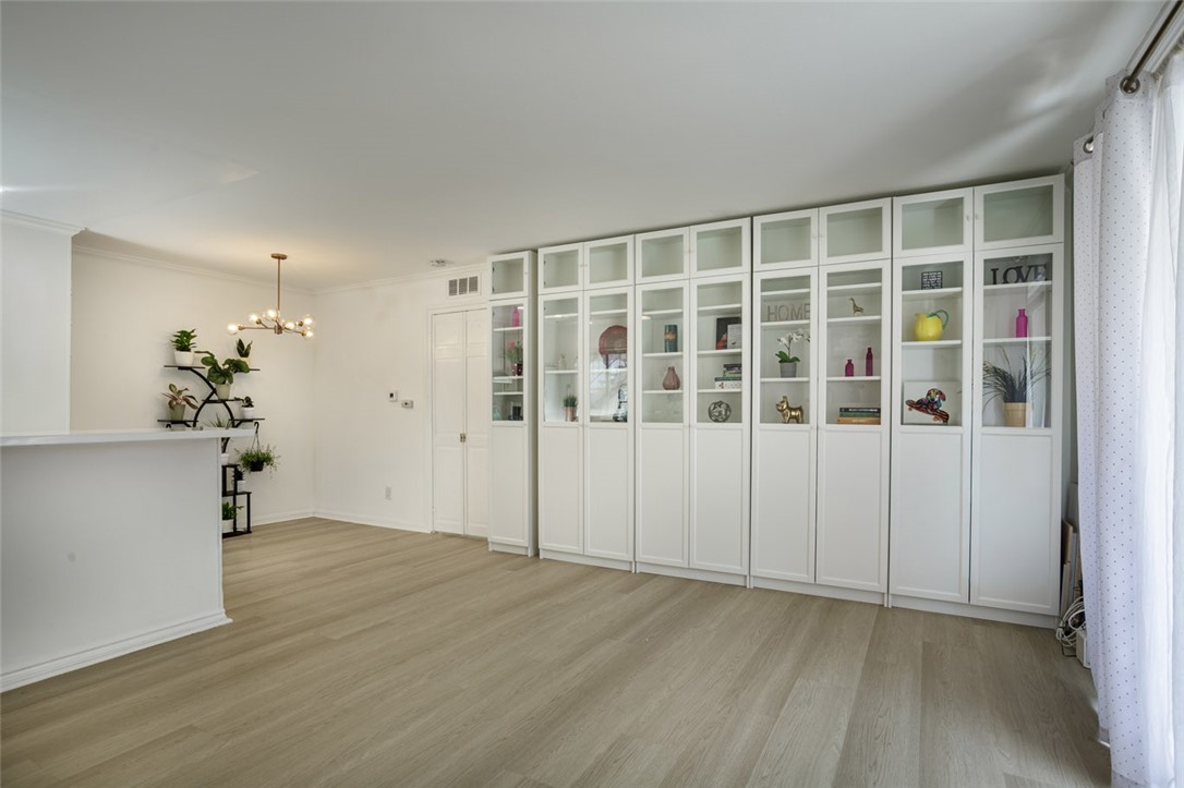Creative bookshelves for decorating and more storage - 2815 S Fairview G, Santa Ana CA 92704 - photo 5