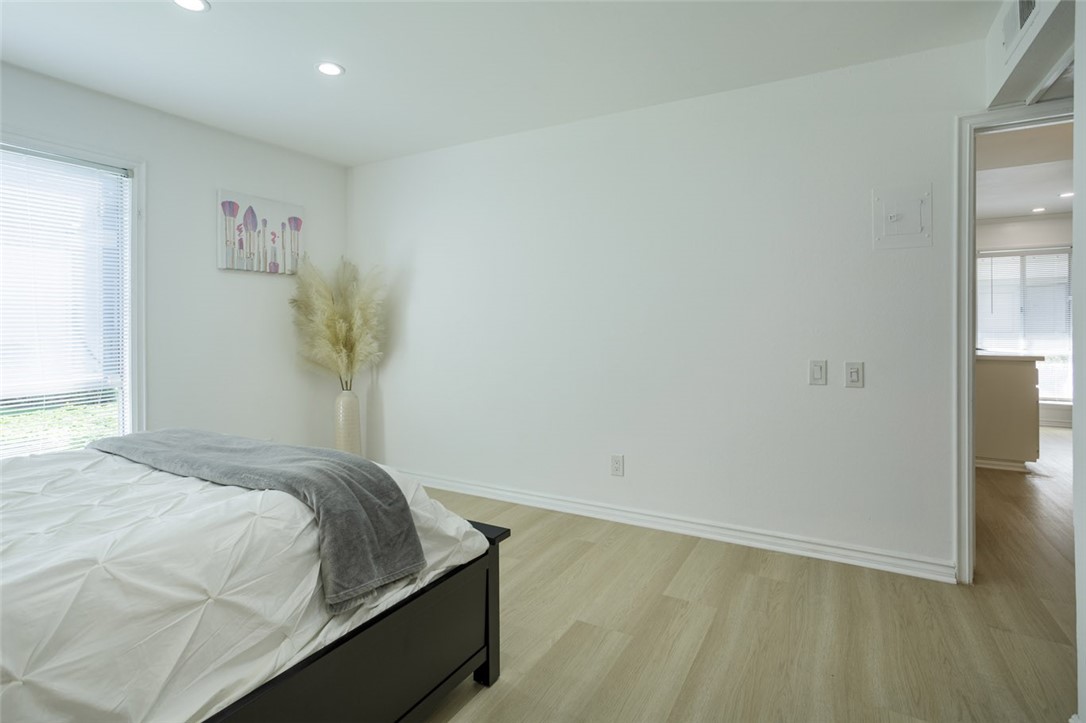 2815 S Fairview G, Santa Ana CA 92704 - photo 12