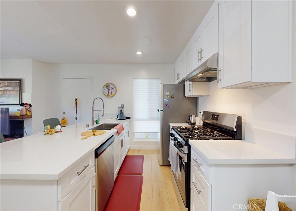 2835 S Fairview H, Santa Ana CA 92704 - photo 6