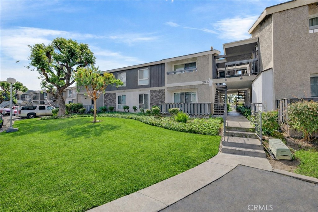 Main building - 2839 S Fairview D, Santa Ana CA 92704 - photo 1