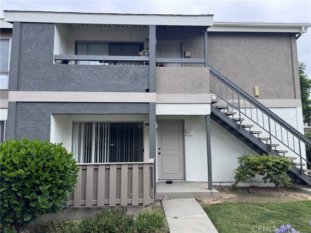 2871 S Fairview C, Santa Ana CA 92704 - photo 1