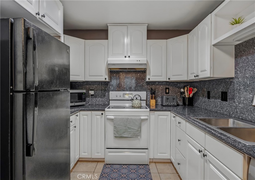 2900 Bradford Place A, Santa Ana CA 92707 - photo 9